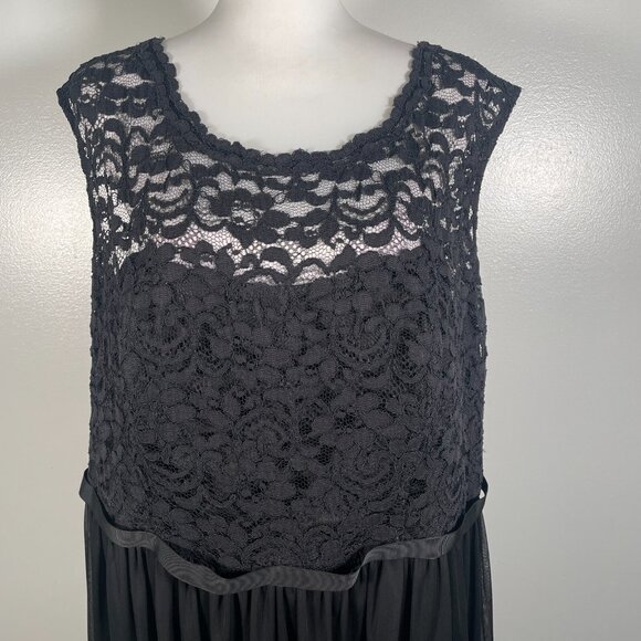 David's Bridal Black Round Neck Lace Bodice Mesh Skirt Sleeveless Dress Size 20 - Picture 3 of 15
